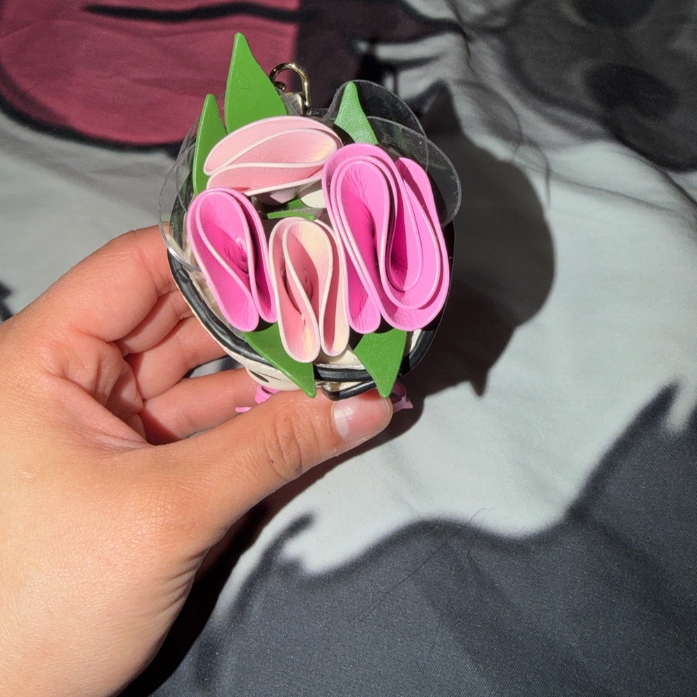 Kate Spade Keychain - Picture 8 of 8